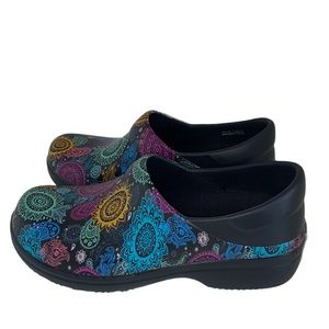 Crocs Neria Pro II Floral Paisley Dual Comfort Mules Clogs Multicolor Women US7